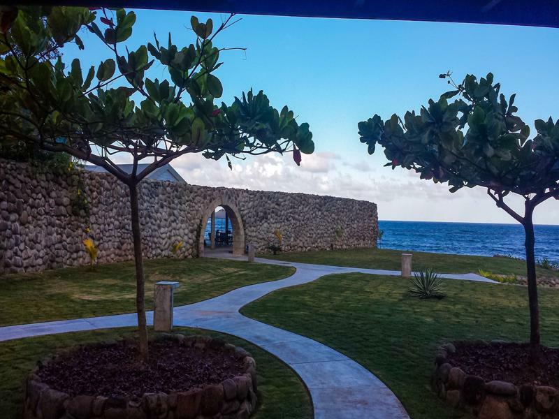 Pagua Bay House - Oceanfront Cabana'S Marigot Εξωτερικό φωτογραφία