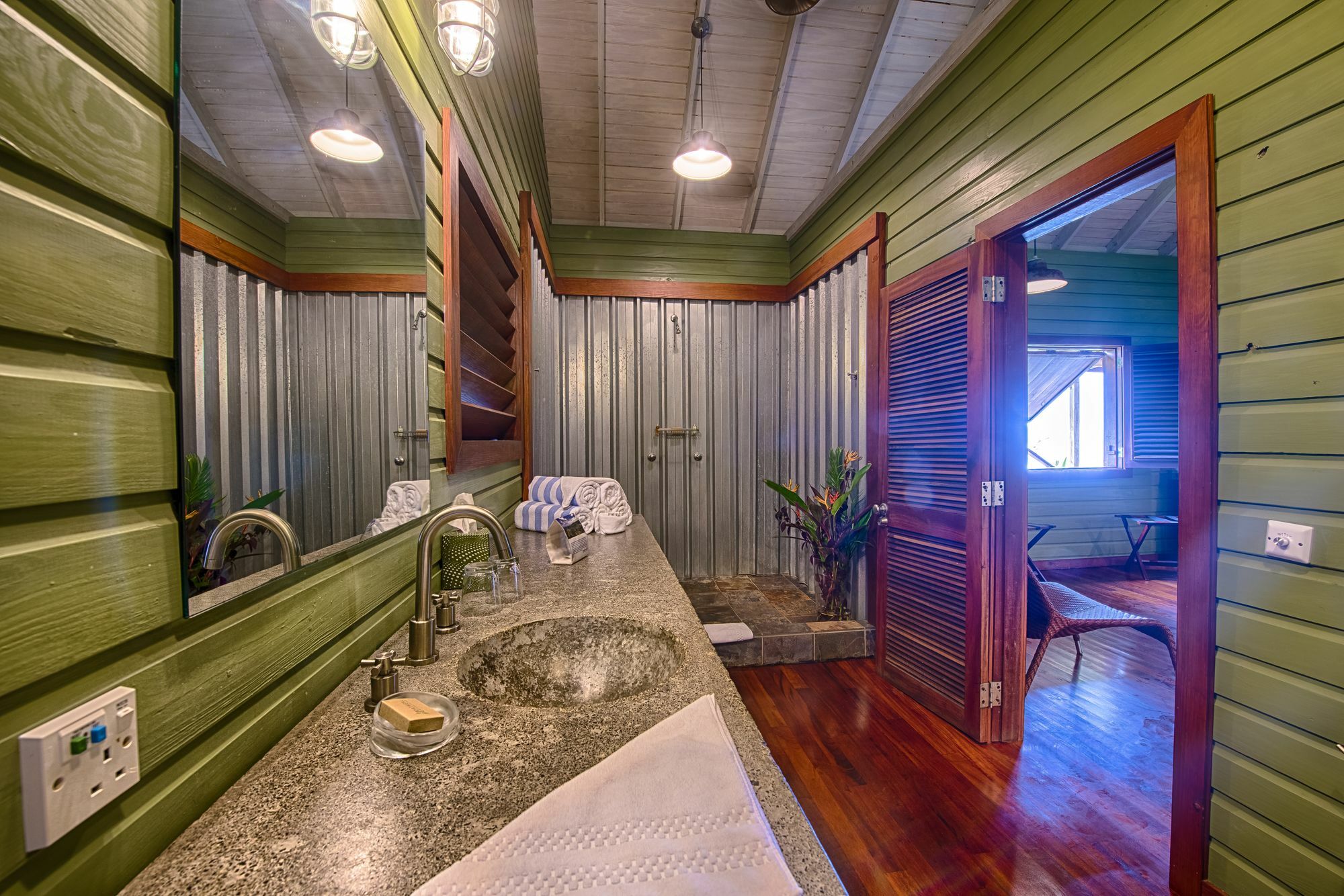 Pagua Bay House - Oceanfront Cabana'S Marigot Εξωτερικό φωτογραφία